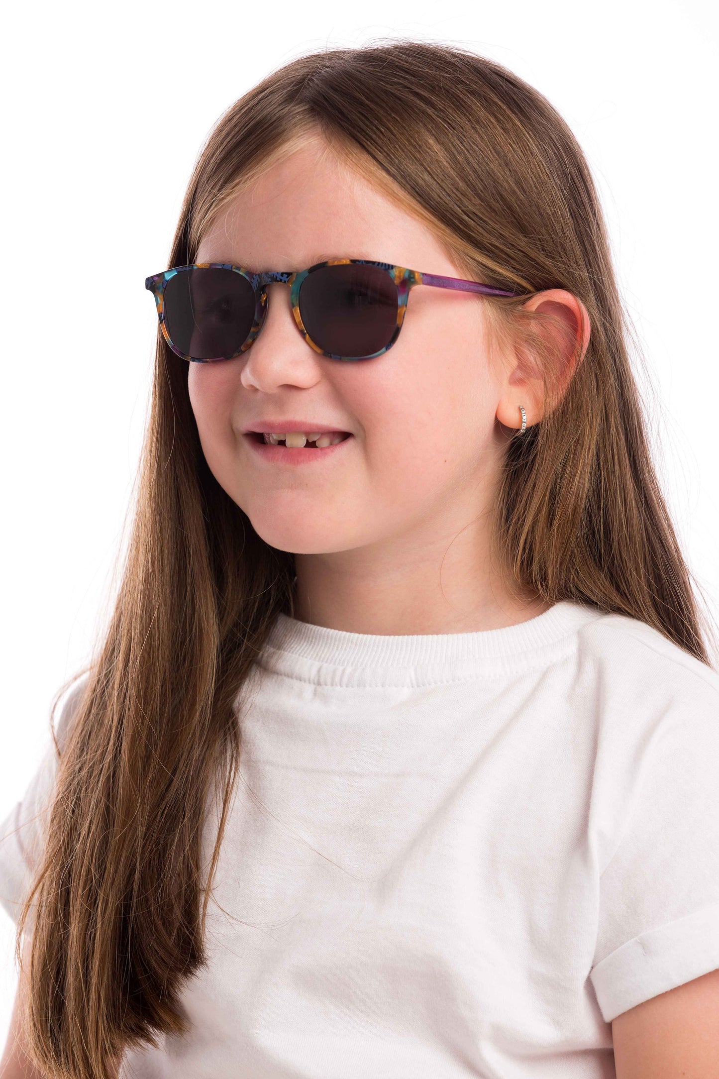 Girl Wearing Elsa Kids Sunglasses Prescription (Grey)